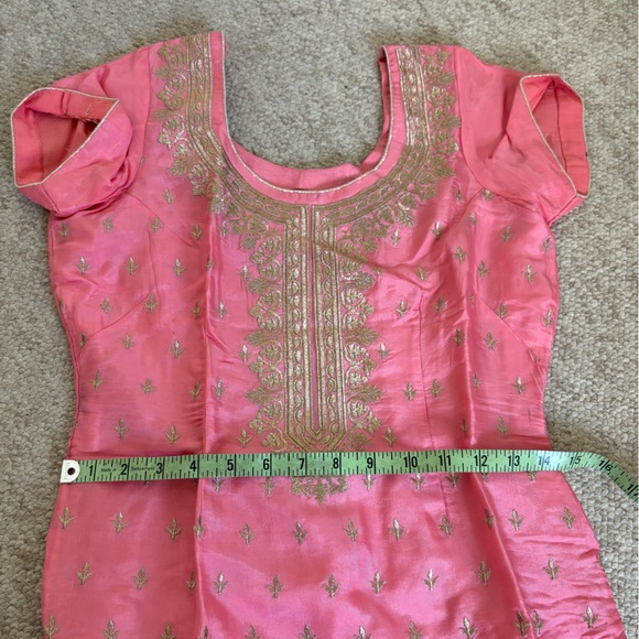 Pink Salwaar Kameez - Picture 3 of 7